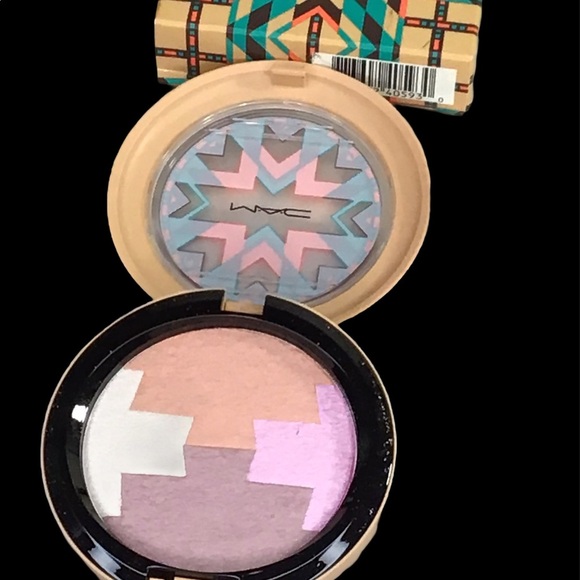 Mac Dunes At Dusk , Vibe. Tribe , LE